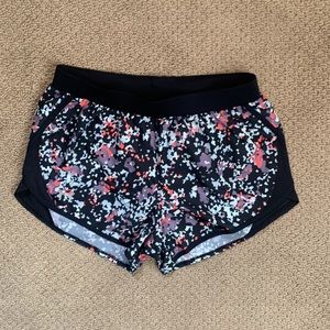 NWT: Under Armour Printed Shorts